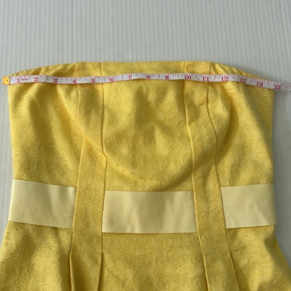Lilly Pulitzer Vanessa strapless dress in a sunny yellow Size 0 - Picture 6 of 10